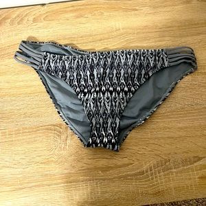 Ambreille Bikini bottoms XL